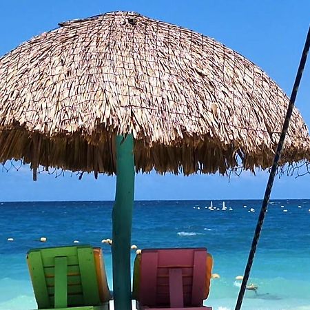 Hotel The Wizard & Bar Baru Playa Blanca Esterno foto
