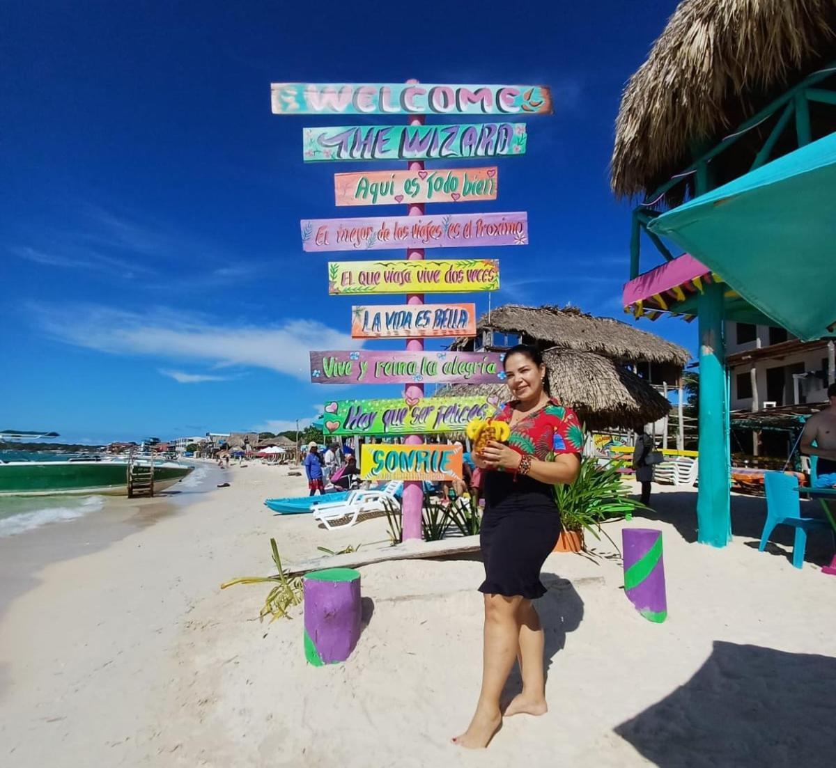 Hotel The Wizard & Bar Baru Playa Blanca Esterno foto