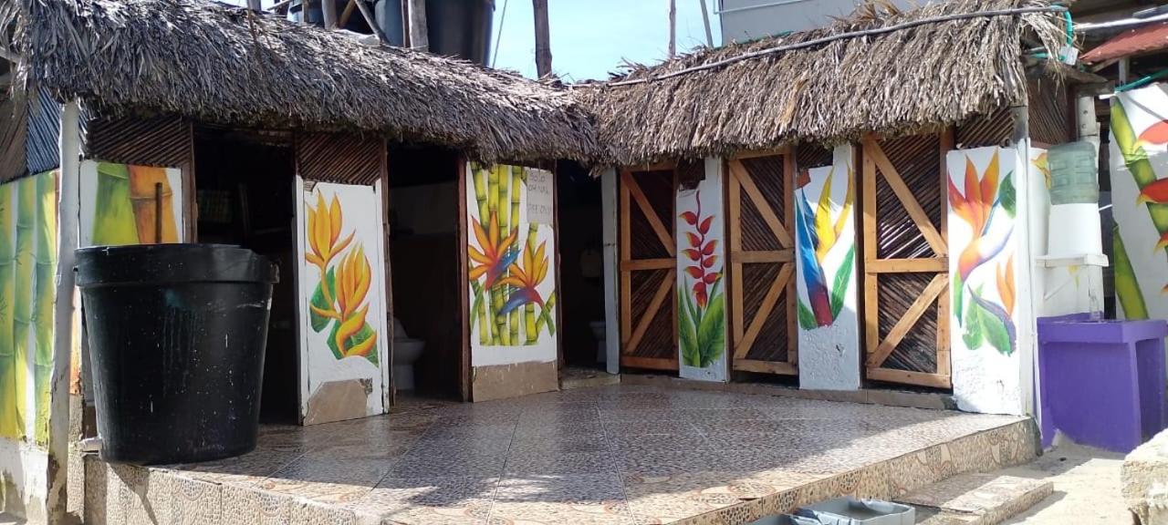 Hotel The Wizard & Bar Baru Playa Blanca Esterno foto