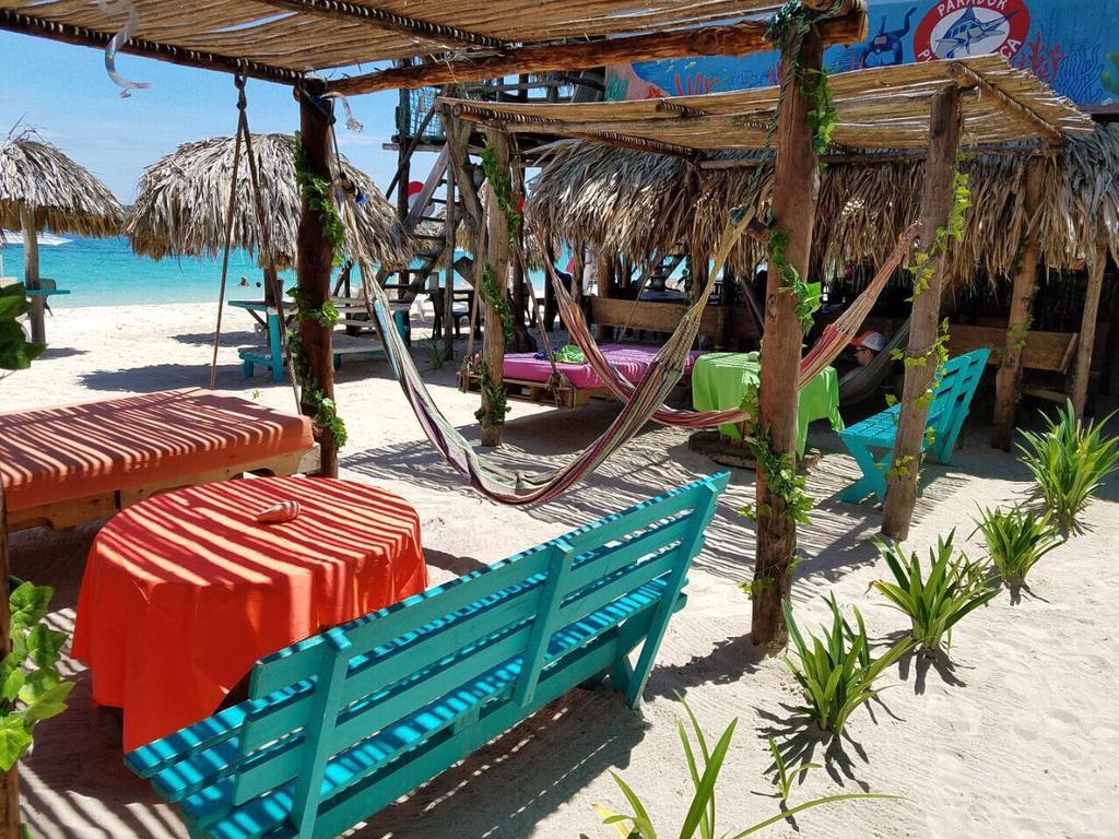 Hotel The Wizard & Bar Baru Playa Blanca Esterno foto