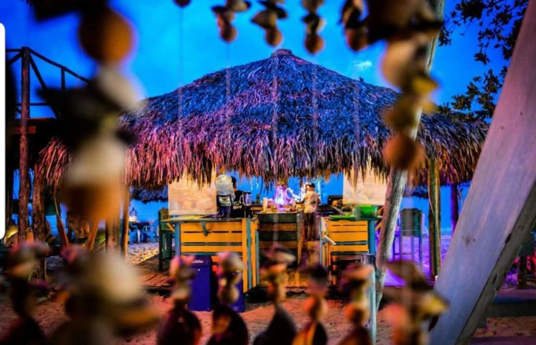 Hotel The Wizard & Bar Baru Playa Blanca Esterno foto